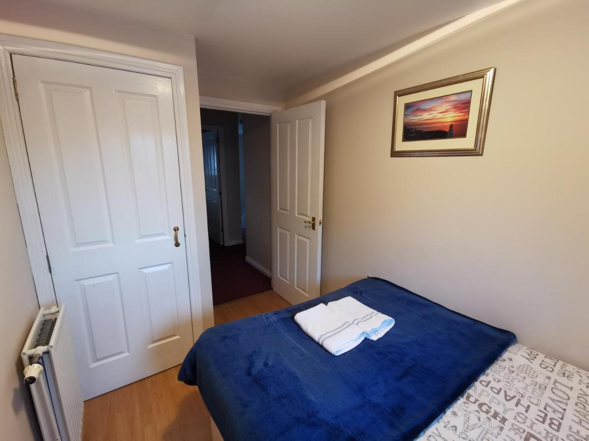אדינבורו 4-Bedroom Apartment Perfect For Families! מראה חיצוני תמונה